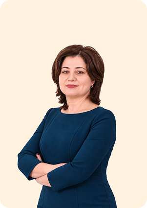 Iulia Negri, Stilist unghii Aprendis